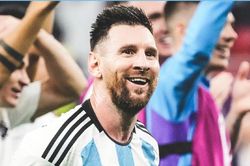 'Messi thật phi thường, làm mọi cách vẫn không thể ngăn cản'