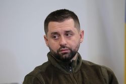 Ukraine muốn Nga từ bỏ vũ khí hạt nhân