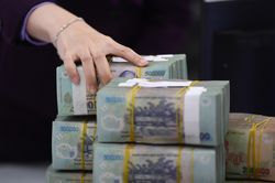 Ngân hàng Nhà nước nới room tín dụng thêm 1,5-2%