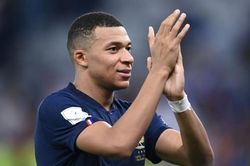 Vừa lập kỷ lục ở World Cup, Mbappe đã mong được… FIFA phạt