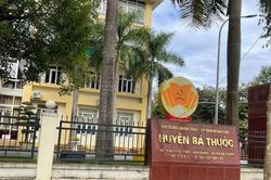 Kỷ luật một trưởng phòng ở Thanh Hóa vì có con riêng