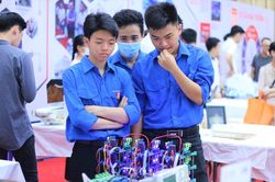 ĐH Bách khoa Hà Nội không lập các trường thành viên, chỉ có '1 Bách khoa Hà Nội'