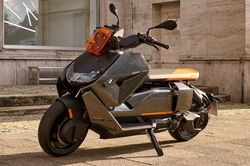 BMW CE04 ra mắt, chờ ngày về Việt Nam