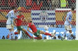 WORLD CUP 2022: Maroc hiên ngang vượt qua Tây Ban Nha