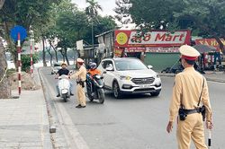Thu hơn 240 tỷ đồng tiền phạt vi phạm giao thông, sau nửa tháng cao điểm