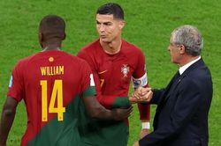 Báo Bồ Đào Nha: Ronaldo dọa bỏ World Cup