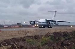 Đức nói ẩn ý rằng Ukraine có thể tấn công lãnh thổ Nga