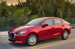 Sự cố đèn pha khiến Mazda phải thu hồi hơn 200 xe