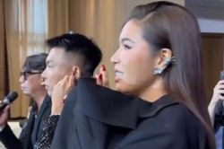 Minh Tú phải kìm nén sự 'mê trai' vì sợ người yêu nhìn thấy