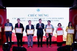 'Giải thưởng Cống hiến cho Đà Nẵng' tôn vinh cá nhân đóng góp đặc biệt