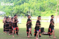 Lễ hội biết ơn 'hồn lúa' của người Tà Riềng