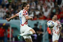 Luka Modric, cây trường sinh của bóng đá Croatia