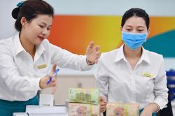 Thị trường tiền tệ dần nới lỏng