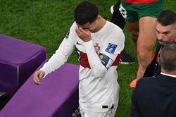 Pháp thắng Anh nghẹt thở, Ma Rốc viết tiếp câu chuyện cổ tích tại World Cup