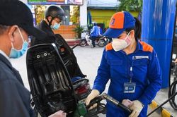 Giá xăng dầu lại sắp giảm mạnh?