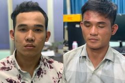 Hai thanh niên say xỉn, đuổi đánh cảnh sát giao thông