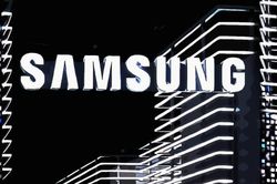 Samsung chuyển sang tình trạng khẩn cấp, cắt giảm chi phí kinh doanh