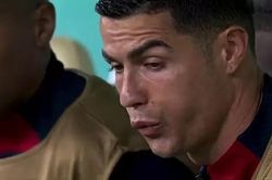 Cầu thủ Maroc sao chép bàn thắng kiểu CR7, Ronaldo phản ứng gây sốt mạng xã hội