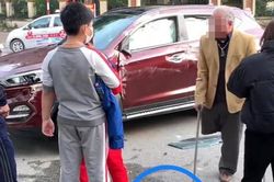 Người đàn ông cụt chân lái ô tô gây tai nạn ở Bắc Ninh