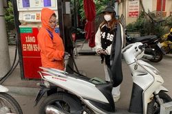 Giá xăng dầu đồng loạt giảm, về sát mức 20.000đ/lít?