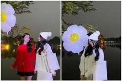 Con gái MC Quyền Linh đón đông Hà Nội với nhan sắc cực mê