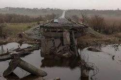 Tình hình Ukraine: Thêm thương vong ở Kherson, Kiev kêu gọi Moscow rút quân trước Giáng sinh