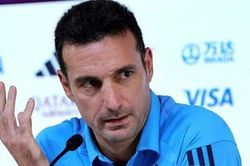 Scaloni đón 2 mãnh tướng trước đại chiến Argentina vs Croatia