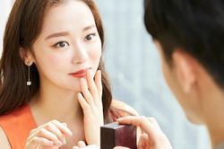 Bạn trai cầu hôn nhưng điều kiện kèm theo rất oái oăm