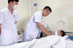 Nam thanh niên 30 tuổi 15 lần đốt sùi mào gà ở phòng khám da liễu ám ảnh vì bệnh vẫn tái diễn