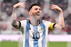 Messi vỡ òa hạnh phúc khi giúp Argentina vào chung kết World Cup 2022