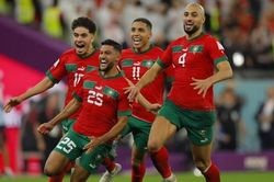 Pháp - Morocco và lợi thế của... cửa dưới