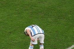 Messi bị đau, có nguy cơ bỏ lỡ trận chung kết World Cup 2022