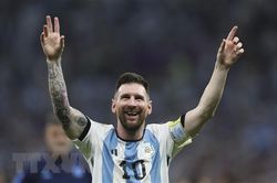 World Cup 2022: Lionel Messi đi vào lịch sử bóng đá Argentina