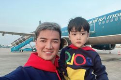 Đàm Vĩnh Hưng tung ảnh thân mật, tươi cười rạng rỡ bên cạnh 'người đặc biệt'