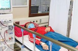 Trẻ nguy kịch tính mạng do bố mẹ tự ý điều trị bằng thuốc nam không rõ nguồn gốc