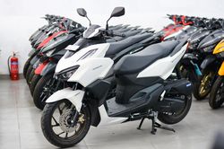 Honda Vario 160 giảm 20 triệu đồng trước thông tin sắp bán chính hãng