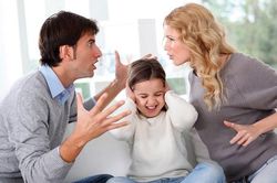Nhiều bố mẹ không ngờ những hành động này khiến con cái nhớ mãi không quên