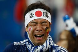 Hai mặt đối lập của CĐV khi đội nhà thắng và thua ở World Cup