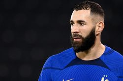 Benzema nhận vinh dự đặc biệt từ Tổng thống Pháp