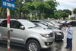 Đầu năm 2023, TPHCM sẽ thu phí đỗ xe qua tài khoản ETC