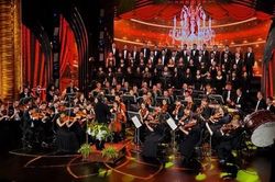 'Hanoi Concert 2023' cùng Nhạc trưởng Honna Tetsuji, ca sĩ Phạm Thu Hà... chào năm mới