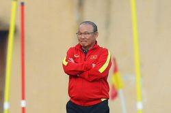 Tin nóng AFF Cup ngày 17/12: Tuyển Việt Nam đã có mặt tại Lào