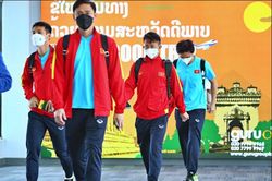 Tiền vệ HAGL gặp sự cố, suýt bỏ lỡ trận Việt Nam vs Lào