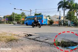 Cống hư nắp tạo 'bẫy' trên đường