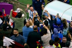 Messi: Bây giờ hoặc không bao giờ!