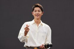 Song Joong Ki kiếm bộn tiền nhờ căn nhà cũ với Song Hye Kyo