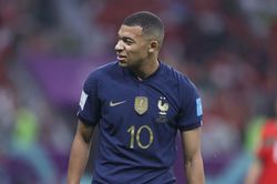 HLV Pháp xếp đội hình trái sở thích của Mbappe, tính kế làm Argentina bất ngờ