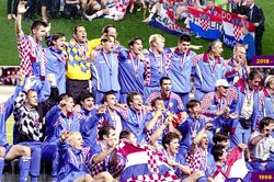 Kết thúc World Cup 2022: Nguồn cảm hứng từ Croatia và Maroc