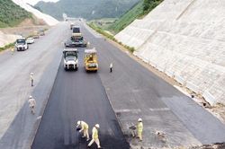 Lùi tiến độ khai thác cao tốc Bắc - Nam đoạn Ninh Bình – Thanh Hóa