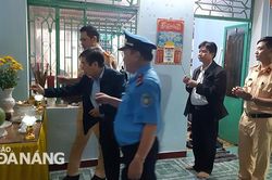 Thăm và hỗ trợ gia đình nạn nhân tai nạn giao thông
